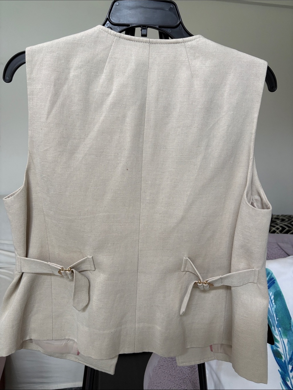 J. Crew Cream Sleeveless Button Vest with Black Pocket Flaps - Picture 5 of 8